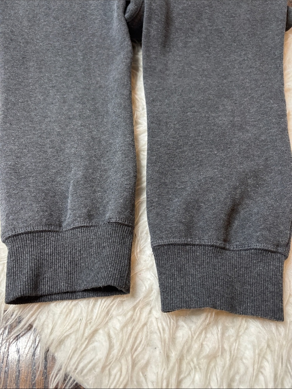 GOAT Brand Men’s Medium Charcoal Gray Jogger Sweatpants Crown Goat Logo Athletic - Picture 10 of 15